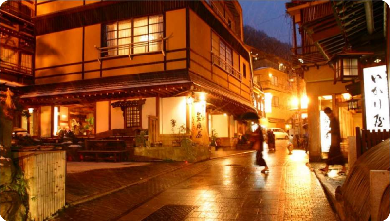 ทิวทัศน์เมืองญี่ปุ่นแบบดั้งเดิม “ชิบุออนเซ็น”
