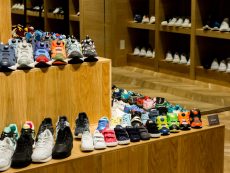 ชี้พิกัด 7 ร้าน รองเท้าญี่ปุ่น รวมผ้าใบรุ่นหายากสุดลิมิเต็ด
