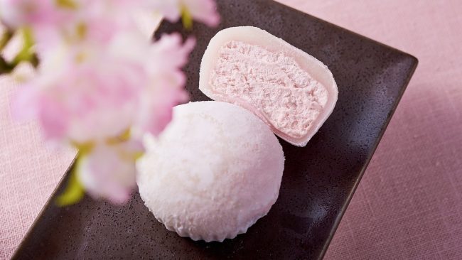 อัพเดท 2018  ขนม ร้านสะดวกซื้อญี่ปุ่น รับช่วงซากุระ อร่อยง่ายในราคาเบาๆ