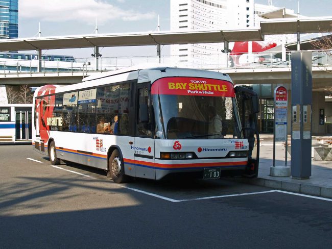 เที่ยวโอไดบะสุดสะดวกด้วย Tokyo bay shuttle bus นั่งฟรี ไม่มีหลง