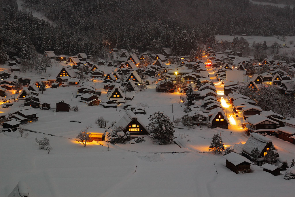 รายละเอียด Shirakawago illumination bus tour รีบจองก่อนขายหมด Chill