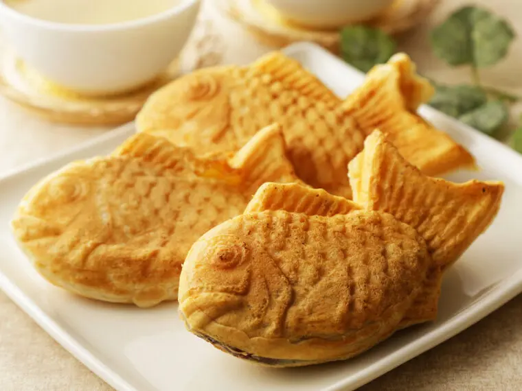 รู้จัก ไทยากิ (Taiyaki) : ขนมรูปปลาไส้ถั่วแดง คืออะไร