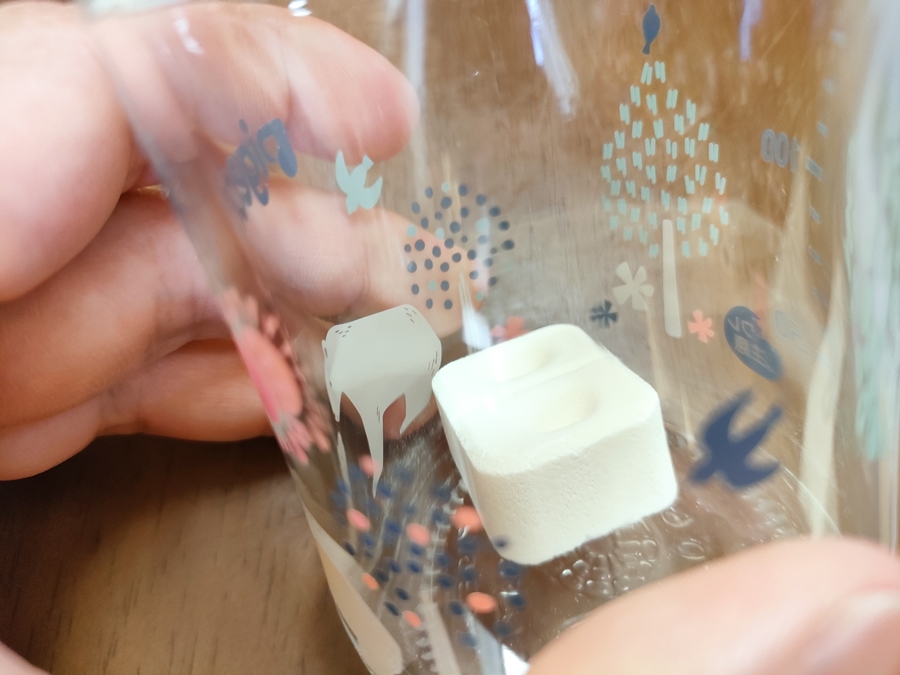 [รีวิว] Meiji Step Raku Raku Cube นมผงชนิดก้อน ชงง่ายสะดวก ไม่เลอะเทอะ ...