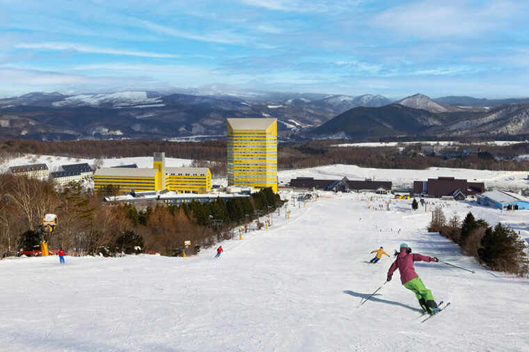 เล่นสกีแบบมีความสุข สุดสนุก ที่ Appi Kogen Ski Resort